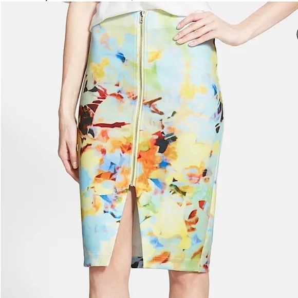 J.O.A floral front zip pencil skirt size medium excellent condition knee length - Picture 1 of 8